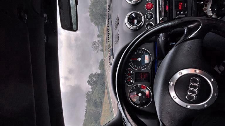 Gebraucht Audi TT Design 180 PS (132 kW) 1999 Andere farben Coupé