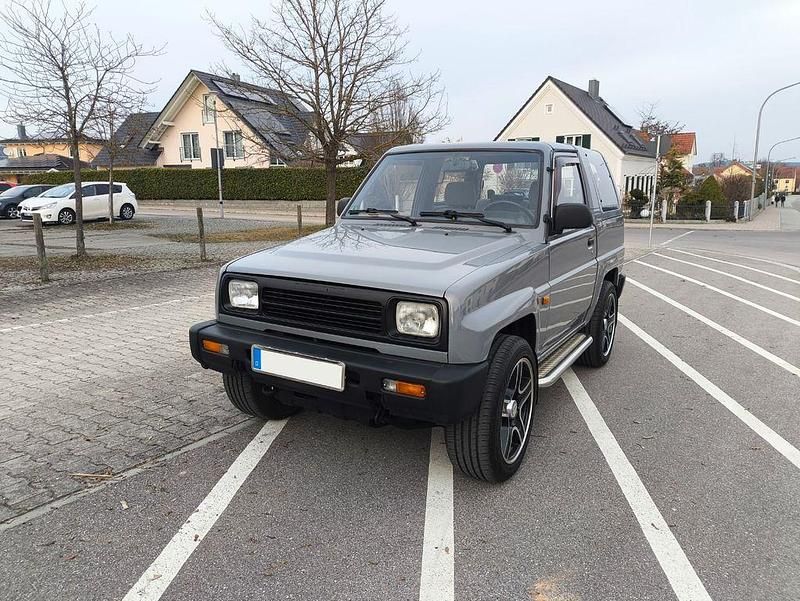 Gebraucht Daihatsu Feroza 95 PS (69 kW) 1992 Grau SUV