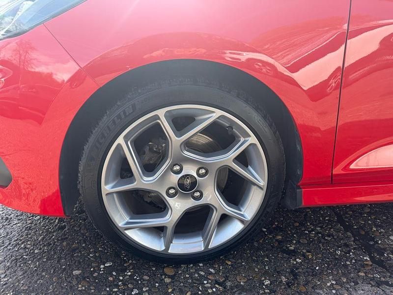 Gebraucht Ford Fiesta ST 200 PS (147 kW) 2018 Rot Kleinwagen