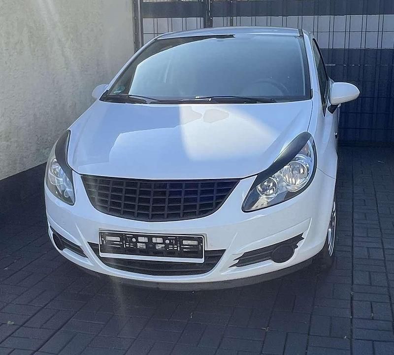Gebraucht Opel Corsa Selection 69 PS (50 kW) 2010 Limousine