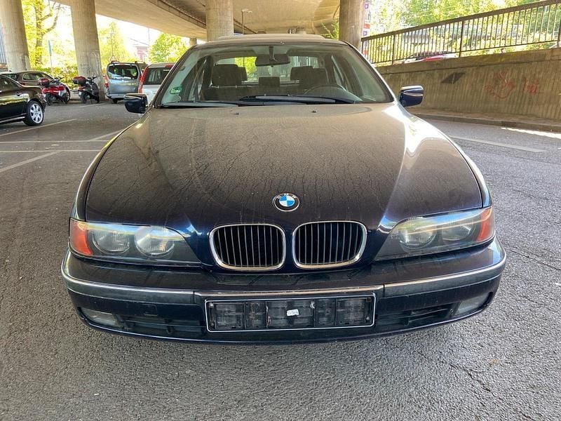 Second-hand BMW 520 150 CP (110 kW) 1998 Albastru Berlinǎ