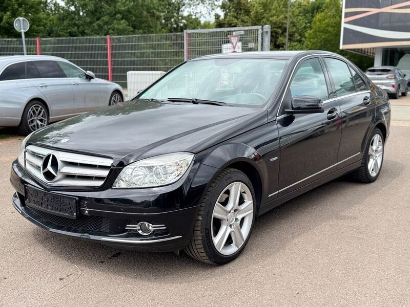 Schwarz unilack Gebraucht 2010 Mercedes C220 Avantgarde Limousine | 5.750 € (Guter Preis) - Bild 1/4