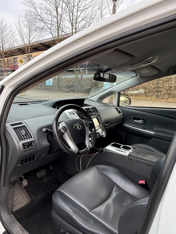 Gebraucht Toyota Sienna 150 PS (110 kW) 2014 Weiß Van / Kleinbus