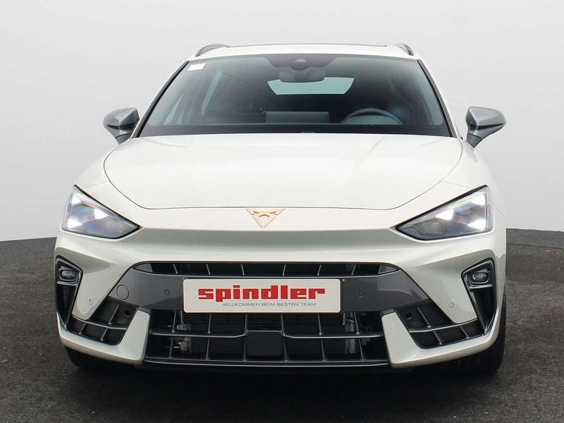 Gebraucht Cupra Leon VZ 177 PS (130 kW) 2024 Taigagrau Kombi