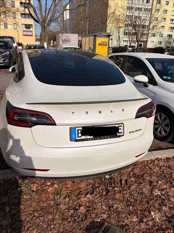Gebraucht Tesla Model 3 366 kW (498 PS) 2019 Weiß Limousine