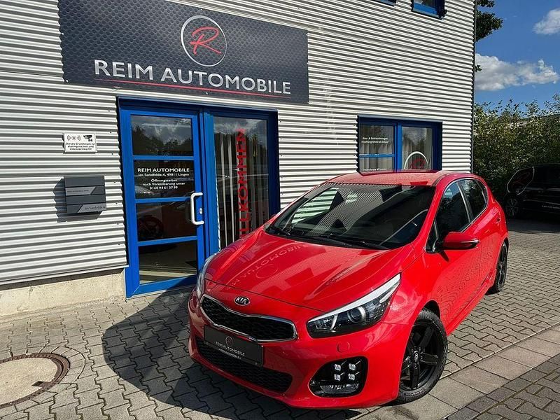 Rot Gebraucht 2016 Kia Ceed GT-Line Kleinwagen | 10.950 € (Fairer Preis) - Bild 1/4