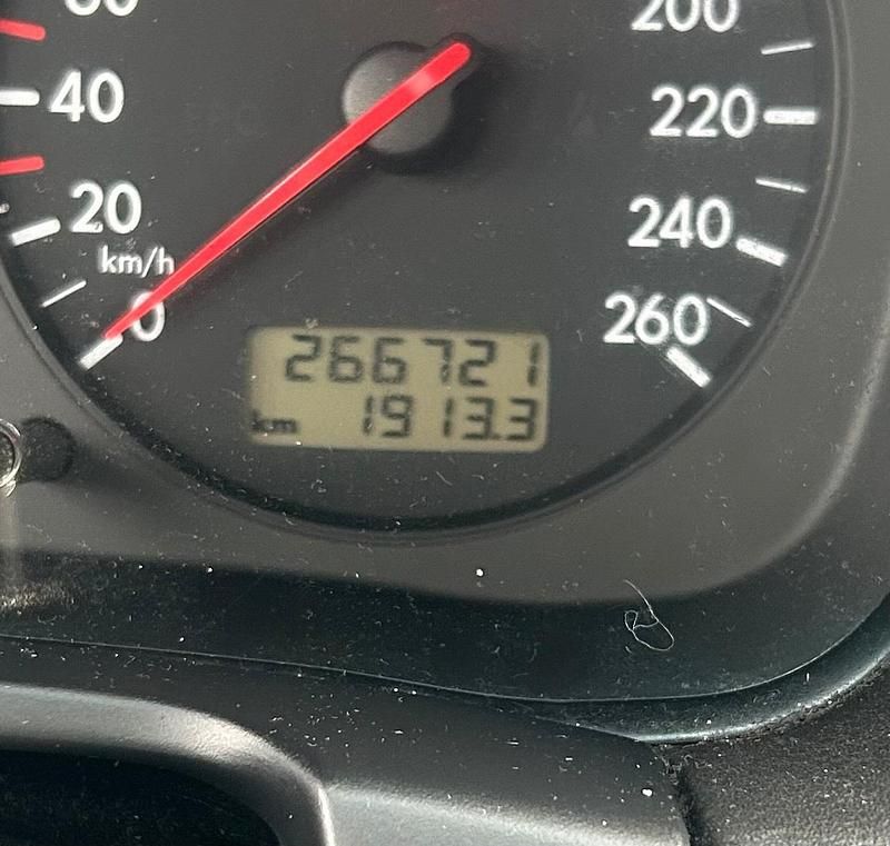 Gebraucht VW Golf IV 101 PS (74 kW) 1998 Blau Kleinwagen