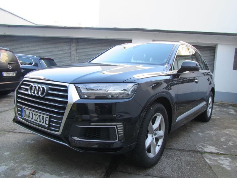 Orcaschwarz metallic Gebraucht 2018 Audi Q7 SUV | 37.990 € (Guter Preis) - Bild 1/4