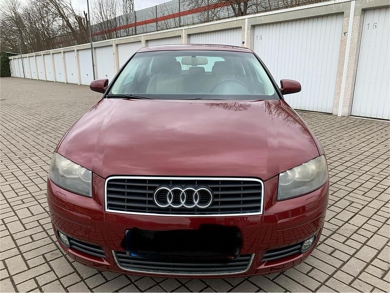 Gebraucht Audi A3 150 PS (110 kW) 2003 Rot Kleinwagen