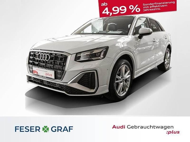 Gletscherweiß Gebraucht 2023 Audi Q2 Ambiente SUV | 28.490 € (Fairer Preis) - Bild 1/4