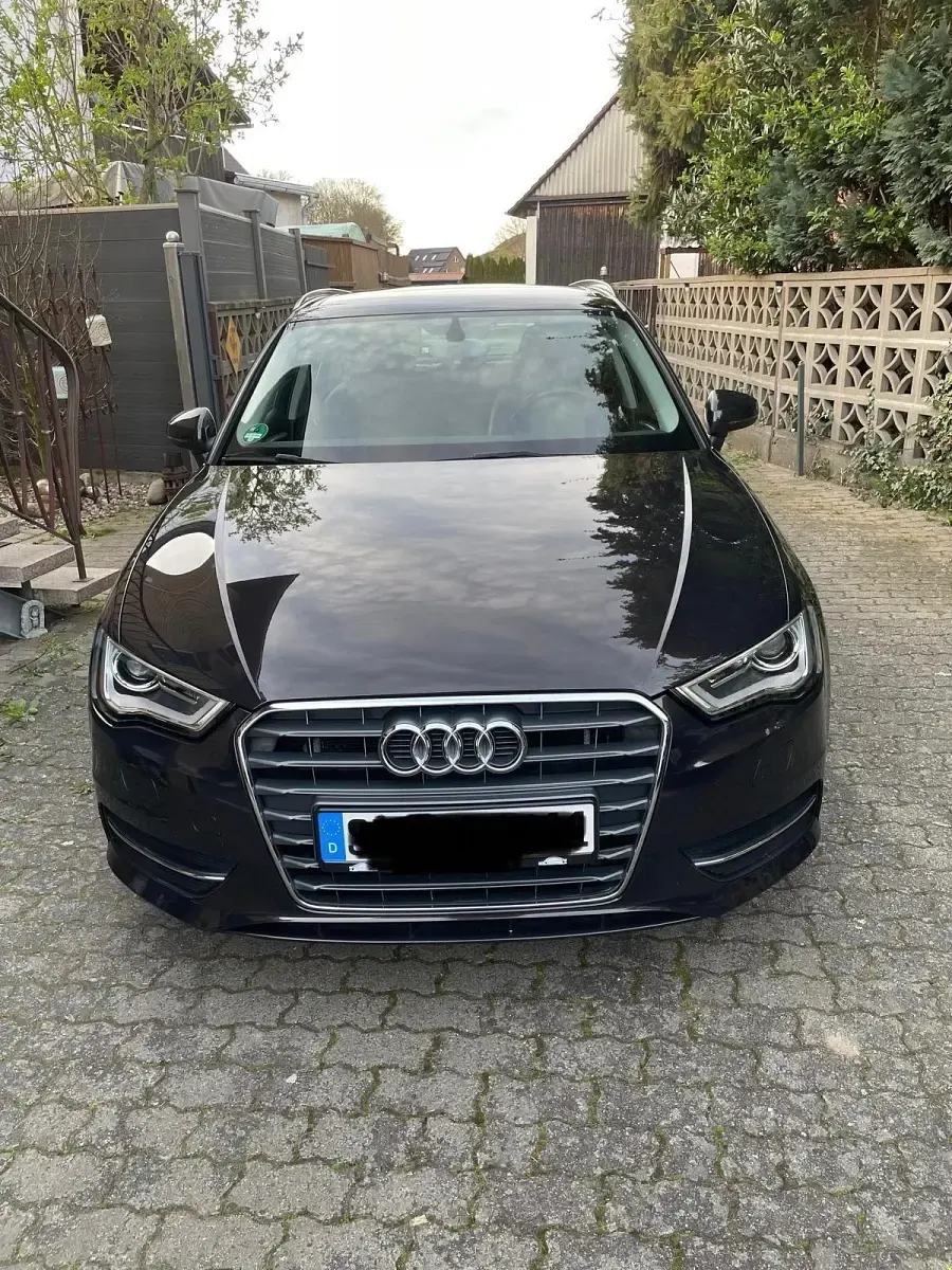 Używany Audi A3 Ambiente 122 KM (89 kW) 2013 Brązowy Sedan/Limuzyna