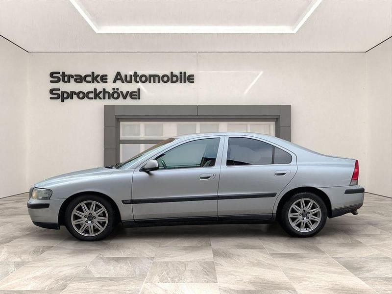 Gebraucht Volvo S60 163 PS (119 kW) 2002 Silber Limousine