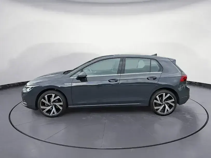 Usata VW Golf VIII Style 150 CV (110 kW) 2024 Grigio Berlina