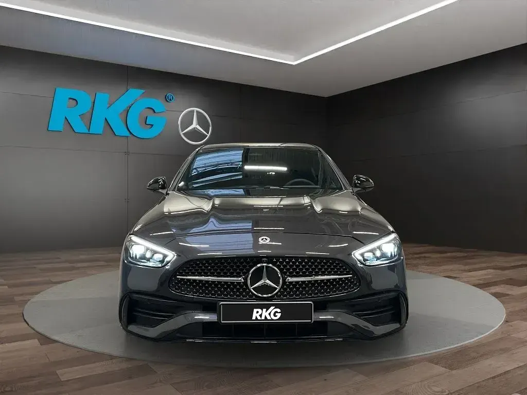 Gebraucht Mercedes C300e AMG 313 PS (230 kW) 2026 Grau Limousine