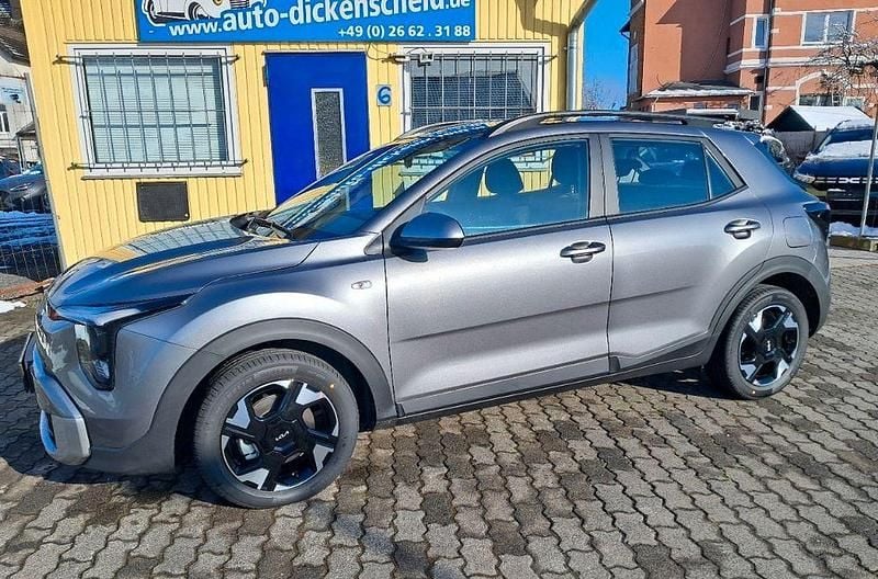 Neu Kia Stonic 101 PS (74 kW) 2026 Grau SUV