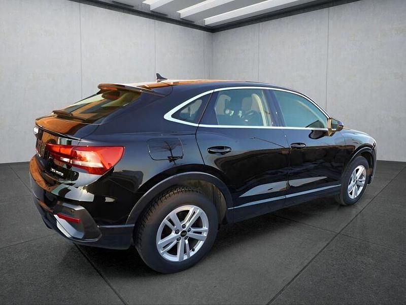 Second-hand Audi Q3 150 CP (110 kW) 2023 Negru SUV