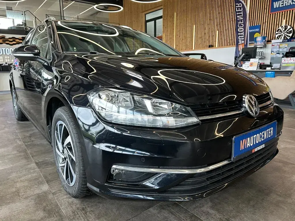 Gebraucht VW Golf VII Join 116 PS (85 kW) 2019 Schwarz Kombi