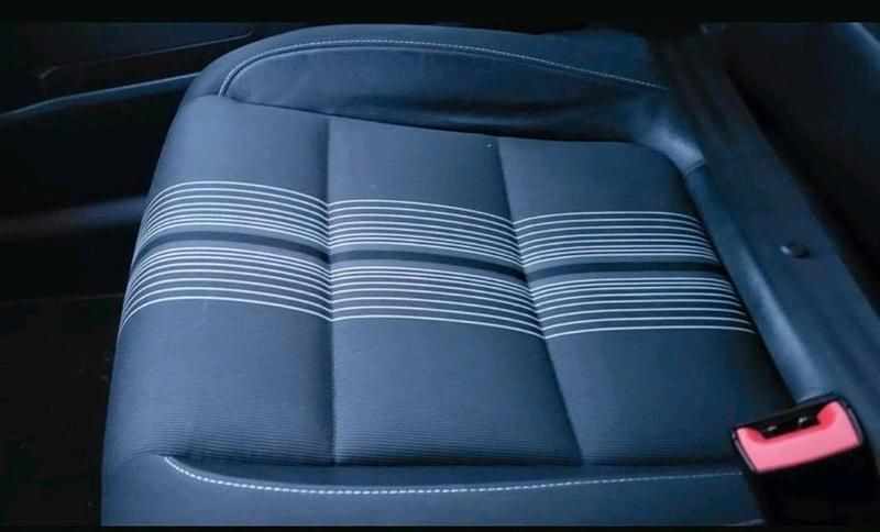 Gebraucht VW Golf VII 140 PS (102 kW) 2013 Silber Limousine