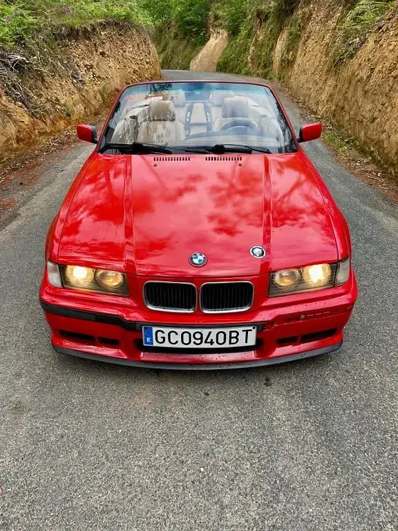 Gebraucht BMW 325 Cabriolet Performance 192 PS (141 kW) 1994 Rot Cabrio