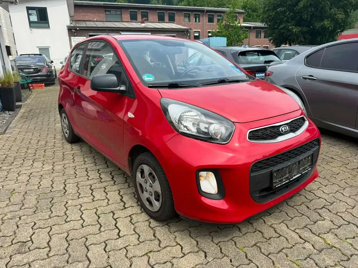 Gebraucht Kia Picanto Start 67 PS (49 kW) 2016 Signalrot met. Kleinwagen