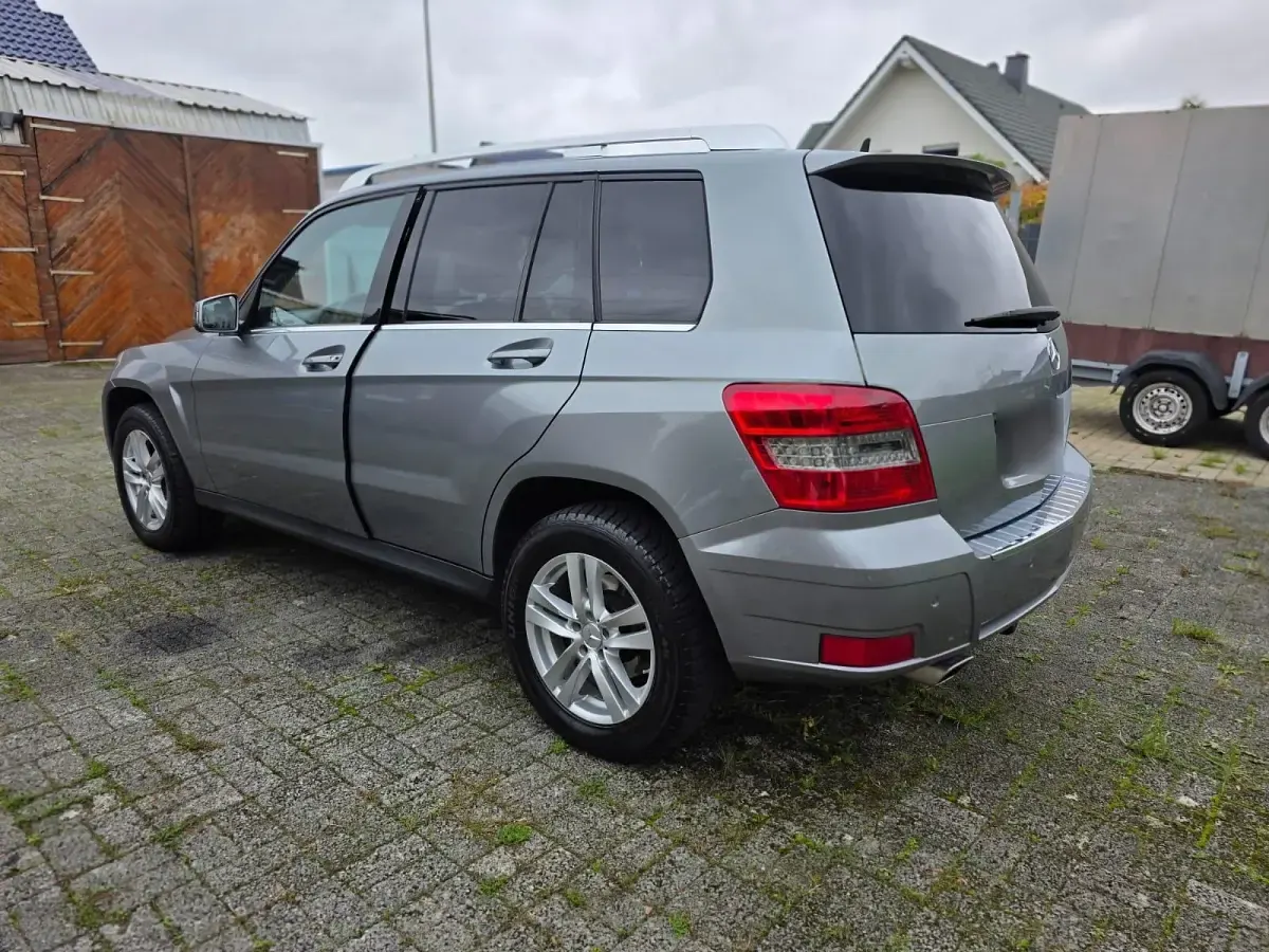 Gebraucht Mercedes GLK350 231 PS (169 kW) 2010 Grau SUV