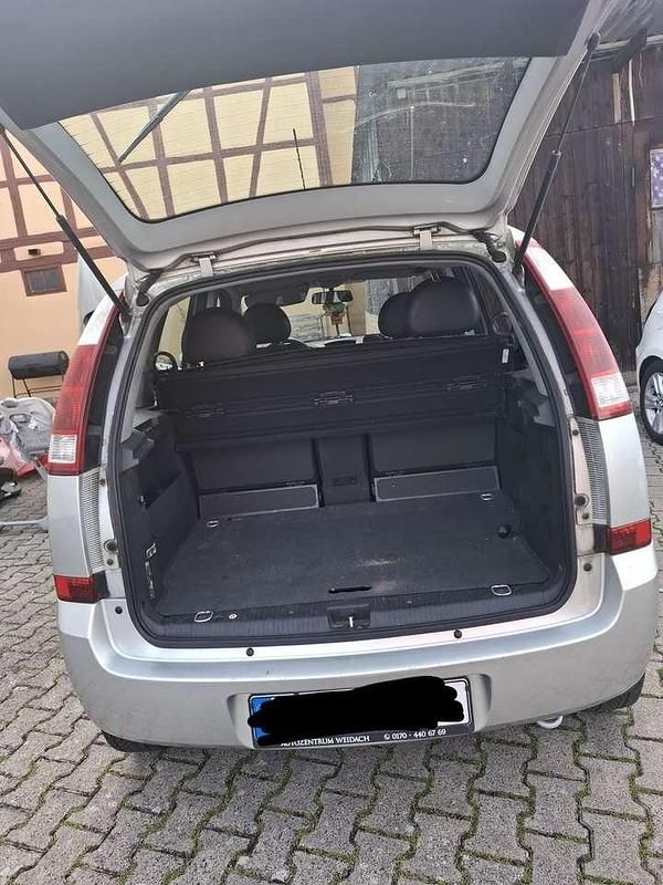 Gebraucht Opel Meriva Edition 101 PS (74 kW) 2005 Van / Kleinbus