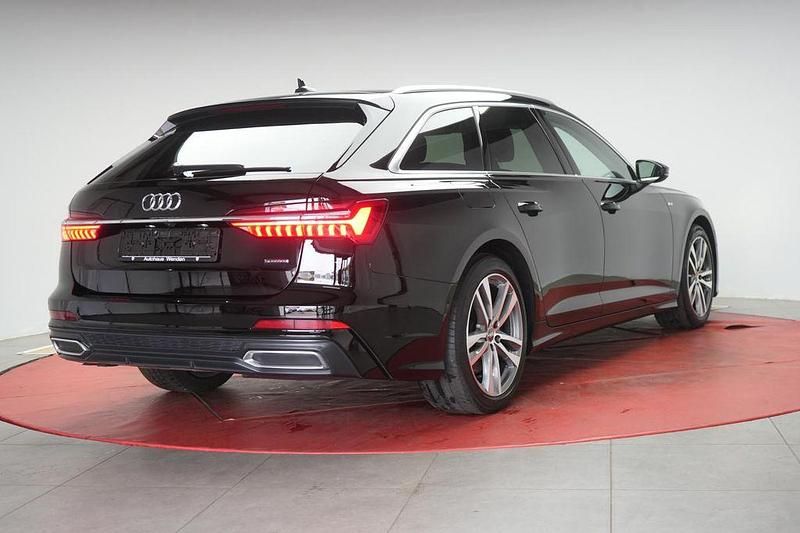 Usado Audi A6 Design 286 HP (210 kW) 2022 Preto Carrinha