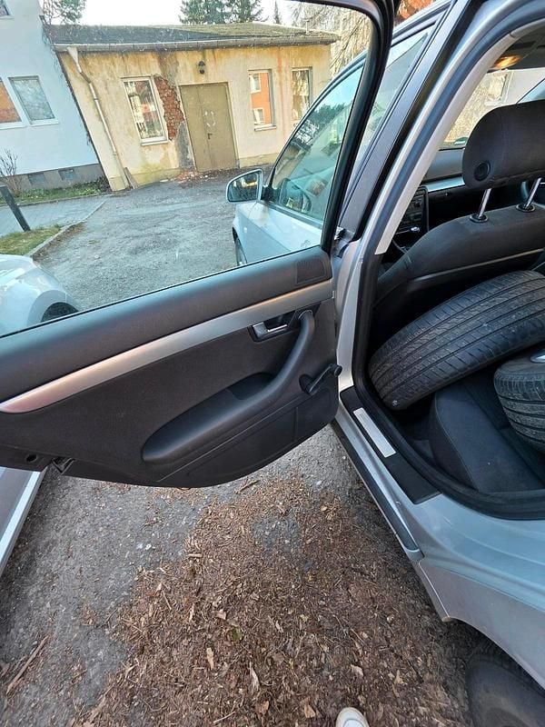 Gebraucht Audi A4 2005 Grau Limousine