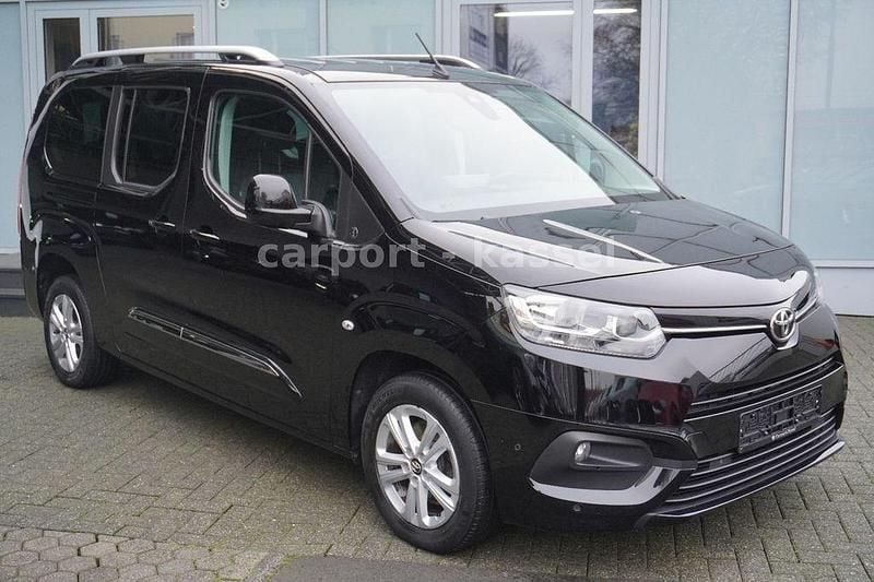 Schwarz Gebraucht 2021 Toyota Proace Verso City Kombi | 19.999 € (Guter Preis) - Bild 1/4