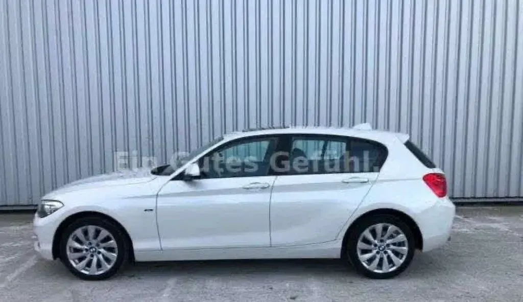 Gebraucht BMW 118 Urban Line 136 PS (100 kW) 2015 Weiß Kleinwagen