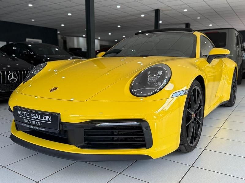 Gelb Gebraucht 2021 Porsche 911 Carrera S Chrono Coupé | 109.992 € (Superpreis) - Bild 1/4