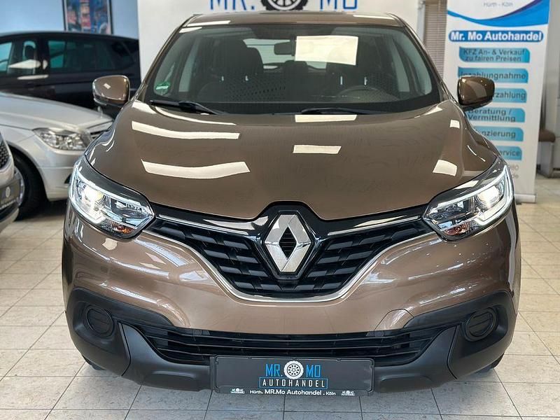 Gebraucht Renault Kadjar Life 131 PS (96 kW) 2018 Braun SUV