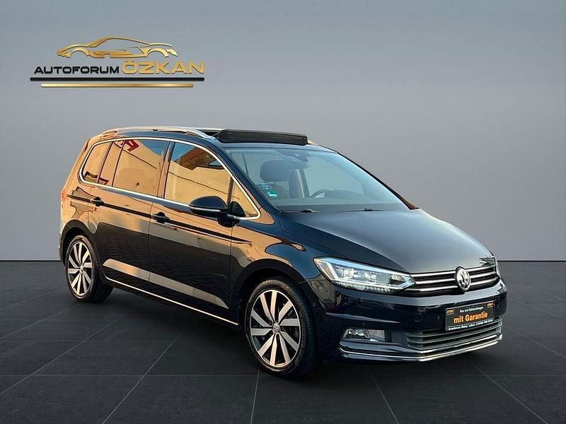 Gebraucht VW Touran Highline 150 PS (110 kW) 2015 Schwarz Van / Kleinbus