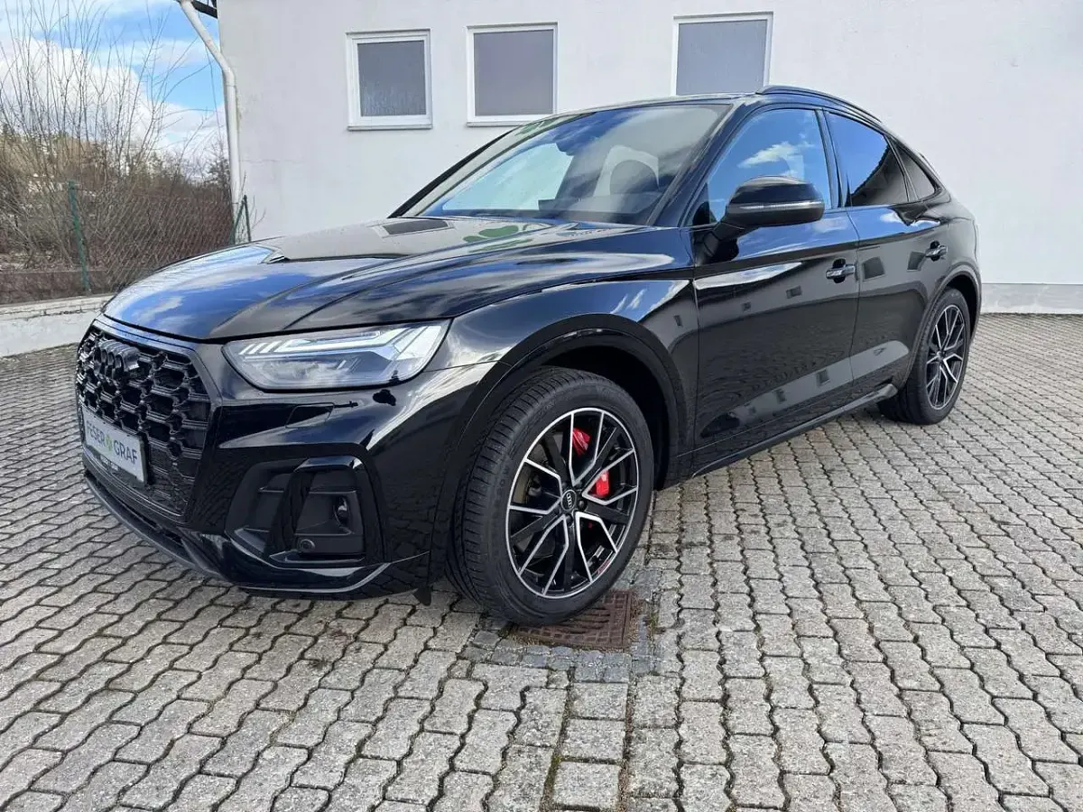Gebraucht Audi SQ5 Ambiente 341 PS (250 kW) 2023 Mythosschwarz metallic SUV