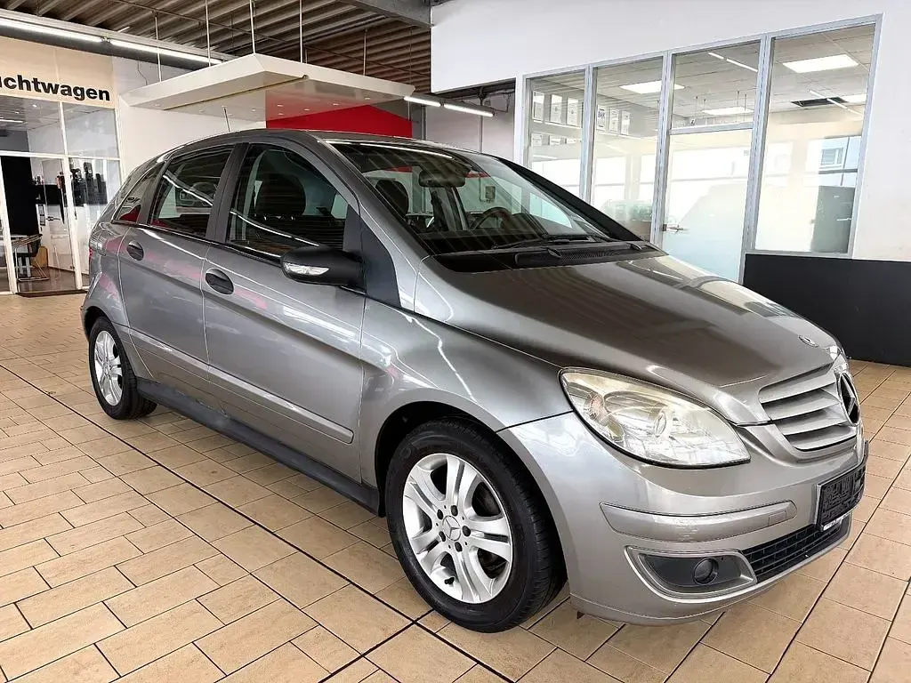 Gebraucht Mercedes B170 116 PS (85 kW) 2007 Grau Van / Kleinbus