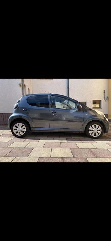 Gebraucht Citroën C1 Style 68 PS (50 kW) 2012 Grau Kleinwagen