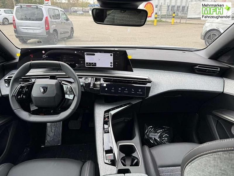 Neu Peugeot 5008 Allure 145 PS (106 kW) 2026 Okenite weiß metallic SUV