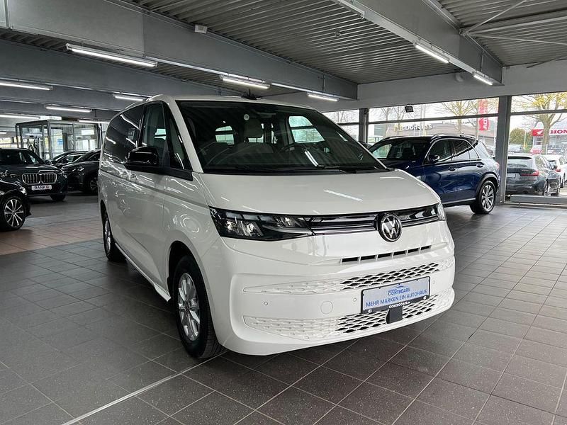 Gebraucht VW Multivan Life 150 PS (110 kW) 2023 Weiß Van