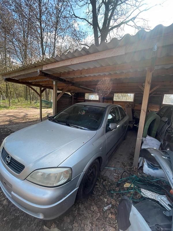 Gebraucht Opel Astra 90 PS (66 kW) 2001 Grau Coupé