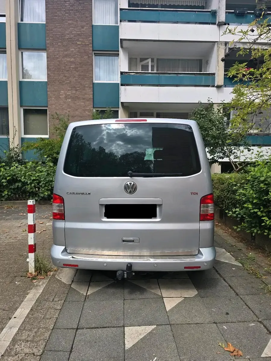 Gebraucht VW Caravelle 179 PS (131 kW) 2006 Silber Van