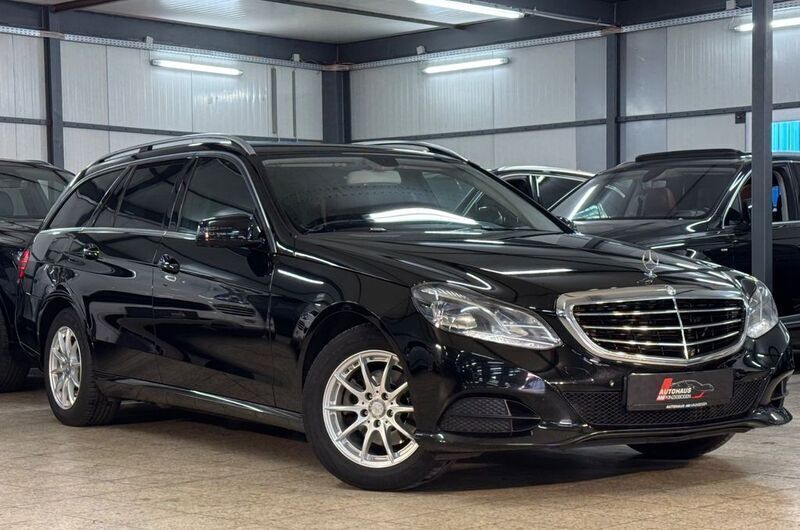 Schwarz Gebraucht 2014 Mercedes E220 Limousine | 8.790 € (Superpreis) - Bild 1/4