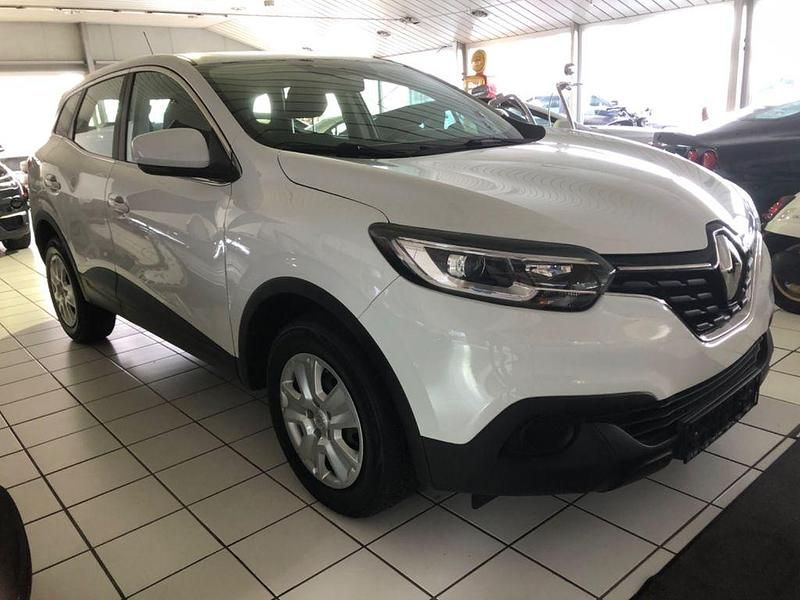 Gebraucht Renault Kadjar Life 140 PS (102 kW) 2018 Weiß SUV
