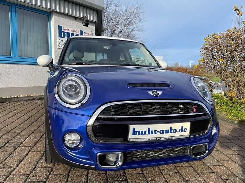 Gebraucht Mini Cooper S 192 PS (141 kW) 2018 Starlight blue metallic Kleinwagen