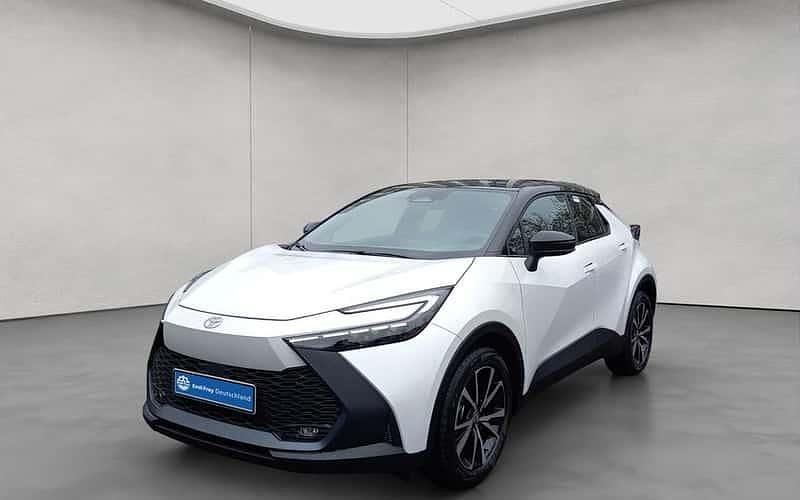 Weiß Neu 2025 Toyota C-HR SUV | 33.690 € - Bild 1/4