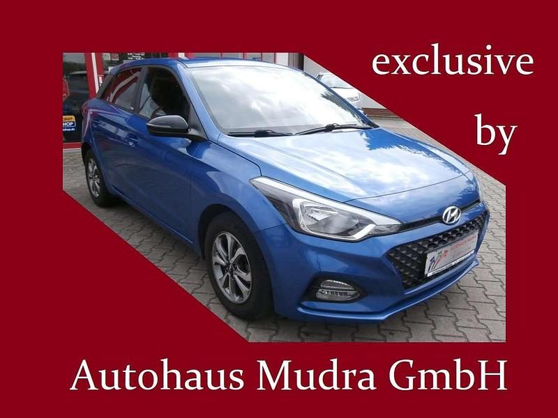Gebraucht Hyundai i20 YES! 84 PS (61 kW) 2020 Blau Kleinwagen