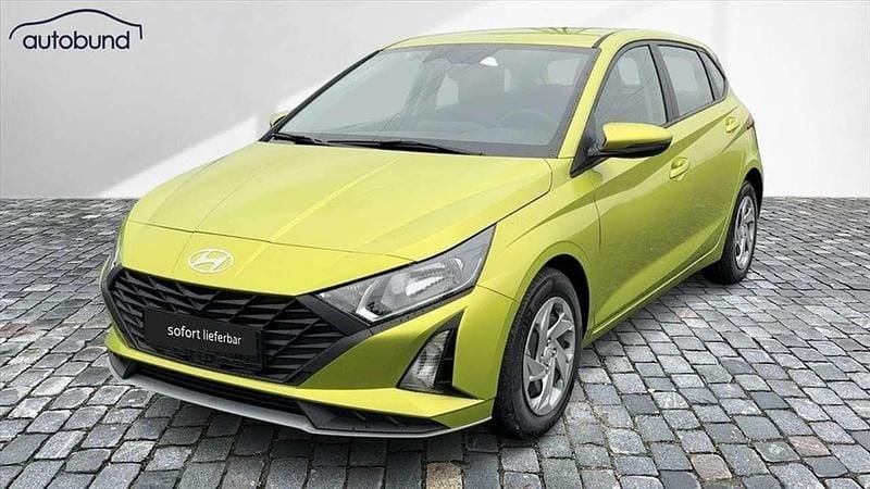 Grün Neu 2025 Hyundai i20 Comfort Kleinwagen | 16.970 € (Guter Preis) - Bild 1/4