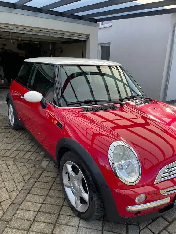 Usata Mini Cooper 116 CV (85 kW) 2001 Rosso Utilitaria