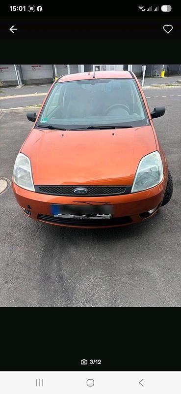 Orange Gebraucht 2002 Ford Fiesta Kleinwagen | 900 € (Fairer Preis) - Bild 1/4