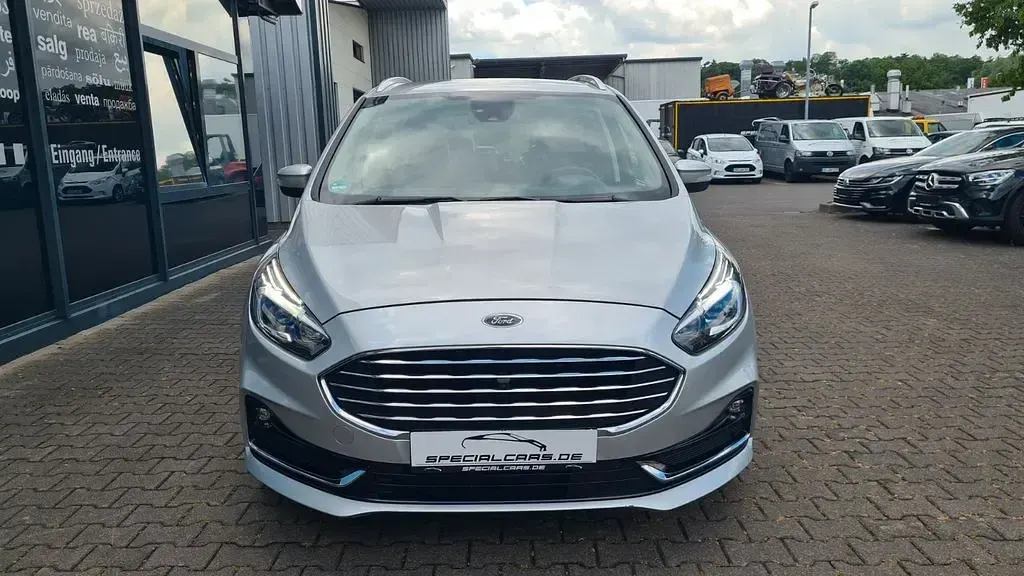 Gebraucht Ford Galaxy Titanium 190 PS (139 kW) 2021 Silber Van / Kleinbus