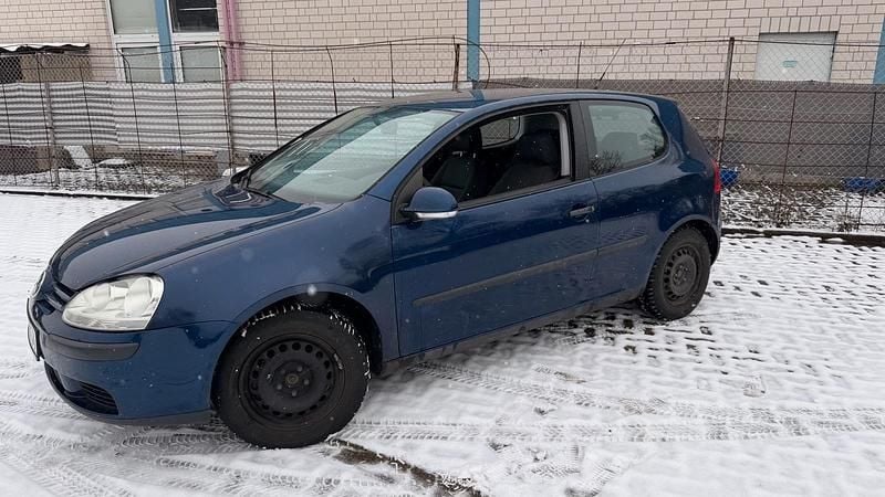 Gebraucht VW Golf V 102 PS (75 kW) 2005 Blau Kleinwagen